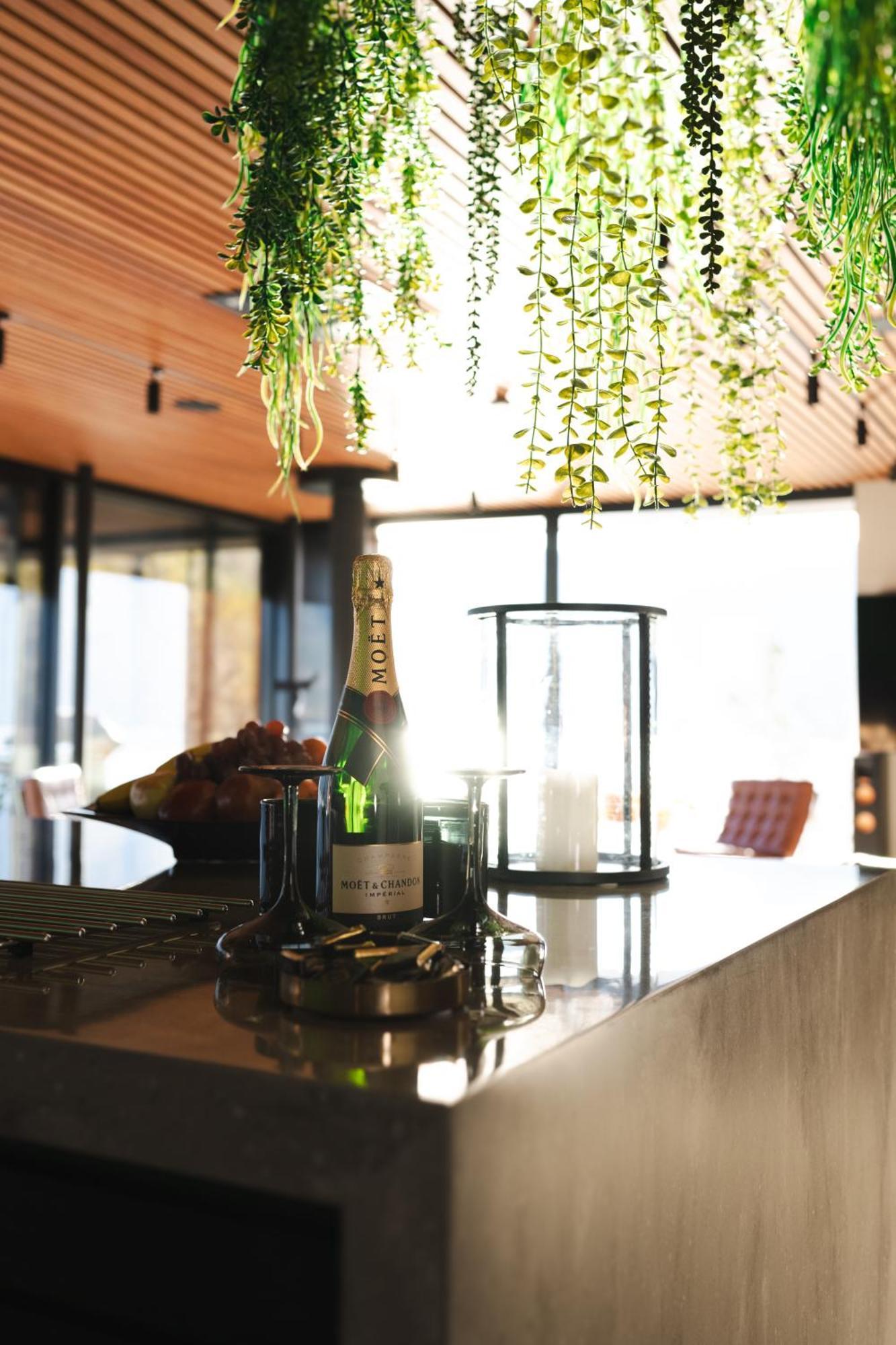 Villa Kristina / Andalsnes Torvik Ngoại thất bức ảnh